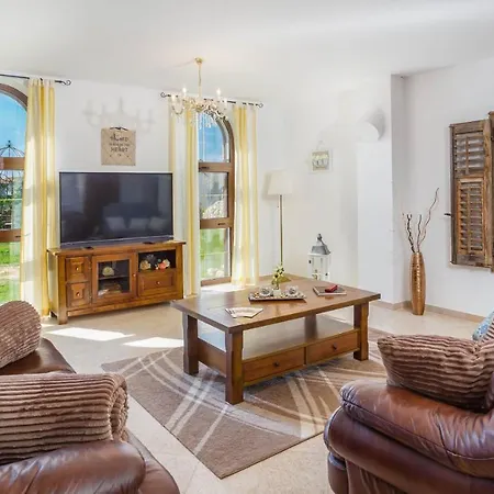 Villa Kamenica-3